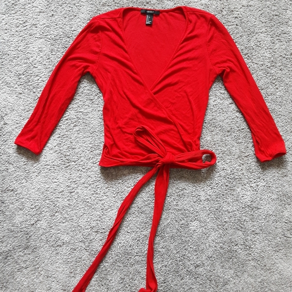 F21 red top - Picture 1 of 4